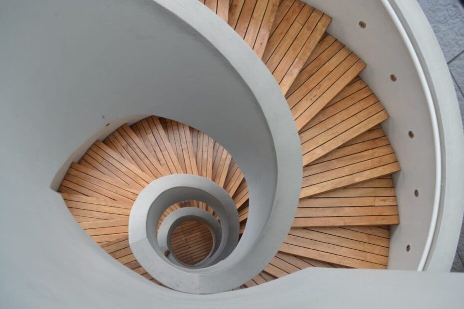 Decorar con escaleras de caracol