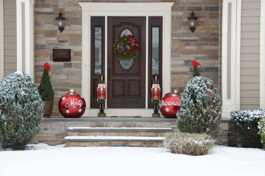 Decoración de la entrada y terraza de casa para navidad