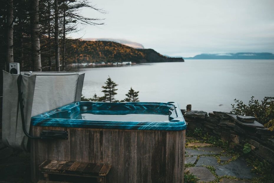Jacuzzi exterior de madera