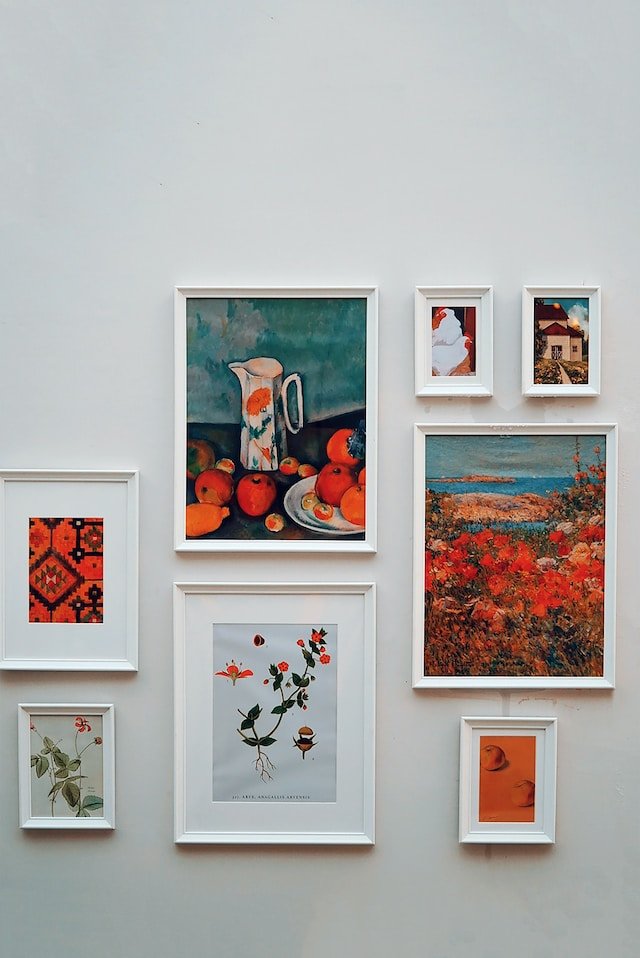 gallery wall
